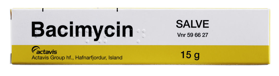 Bacimycin munnsår